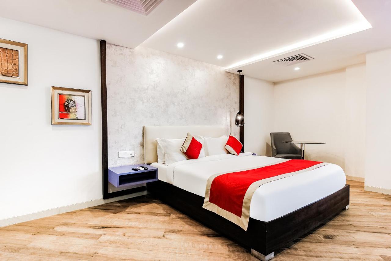 Palette - Hotel Kass Khapri Ngoại thất bức ảnh
