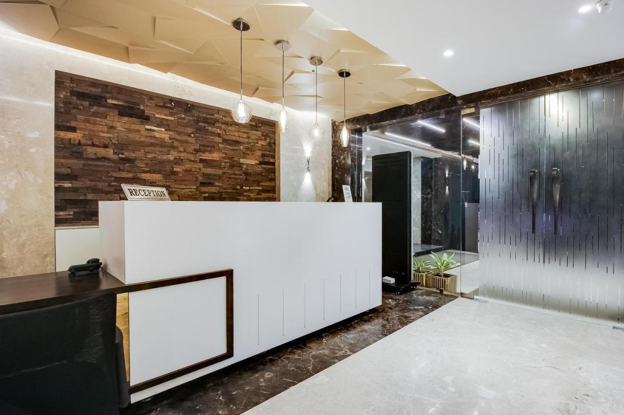 Palette - Hotel Kass Khapri Ngoại thất bức ảnh