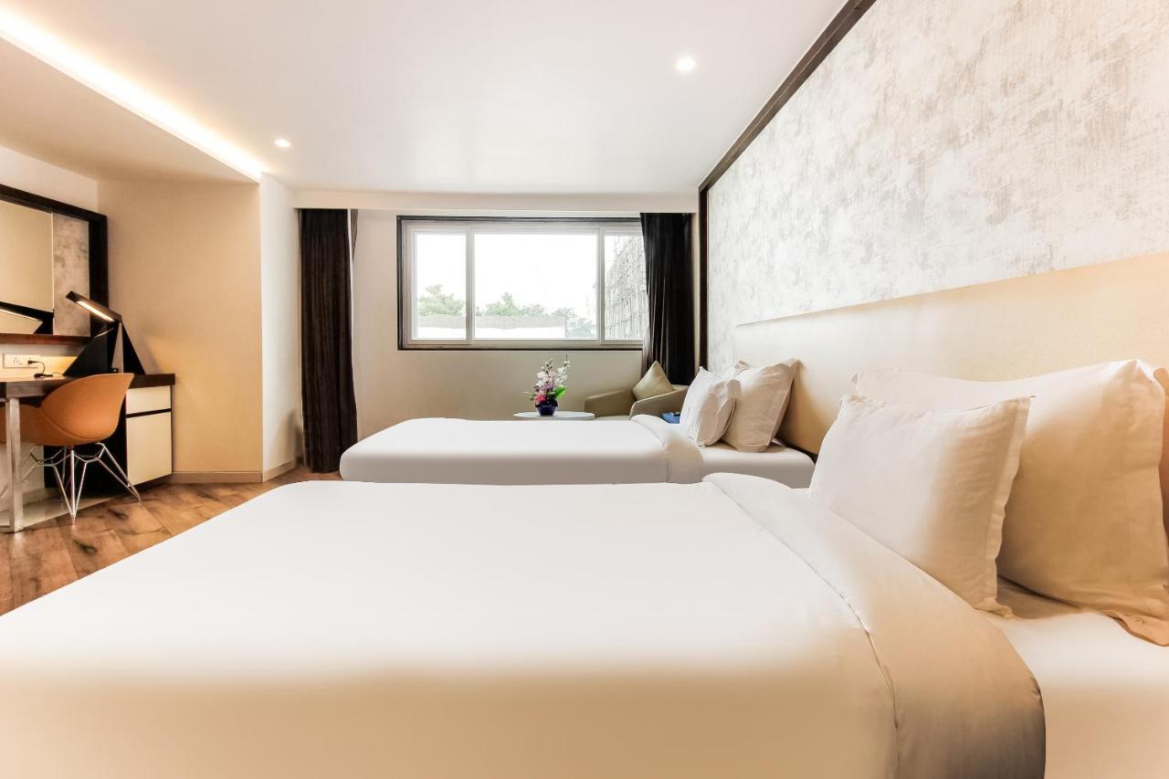 Palette - Hotel Kass Khapri Ngoại thất bức ảnh