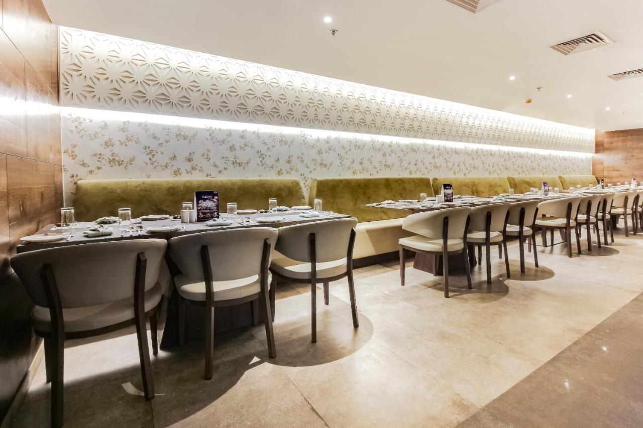 Palette - Hotel Kass Khapri Ngoại thất bức ảnh